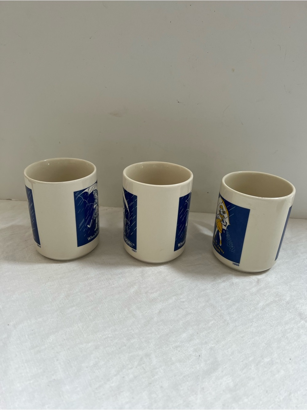 Morton Salt Coffee Cup Mugs (3) 1914 1921 1956 When It Rains It Pours Umbrella - Picture 4 of 10